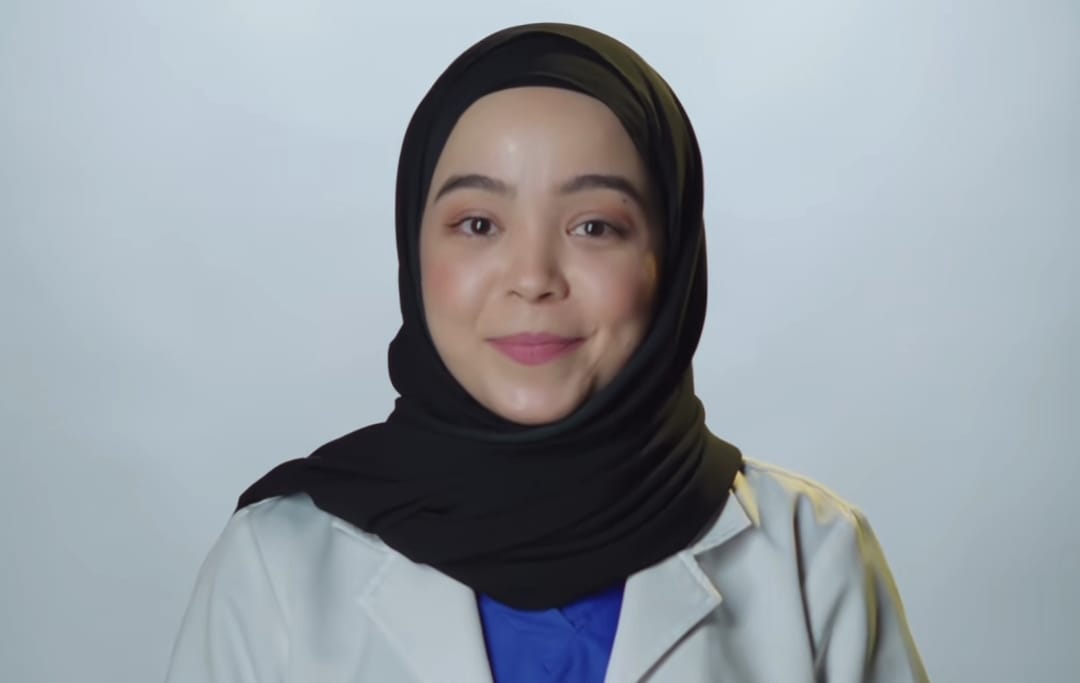 Zahraa A.Ameer Physiotherapist talking about muscle strain